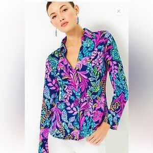 Lilly Pulitzer Marlena button down blouse. Size large.